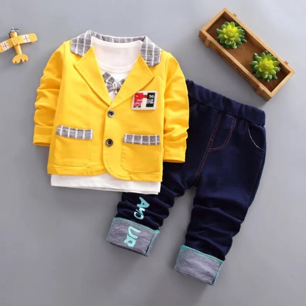 Best Online Stores for Kids' Clothing in India